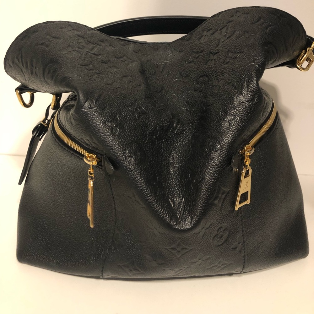 ME black leather LV tote